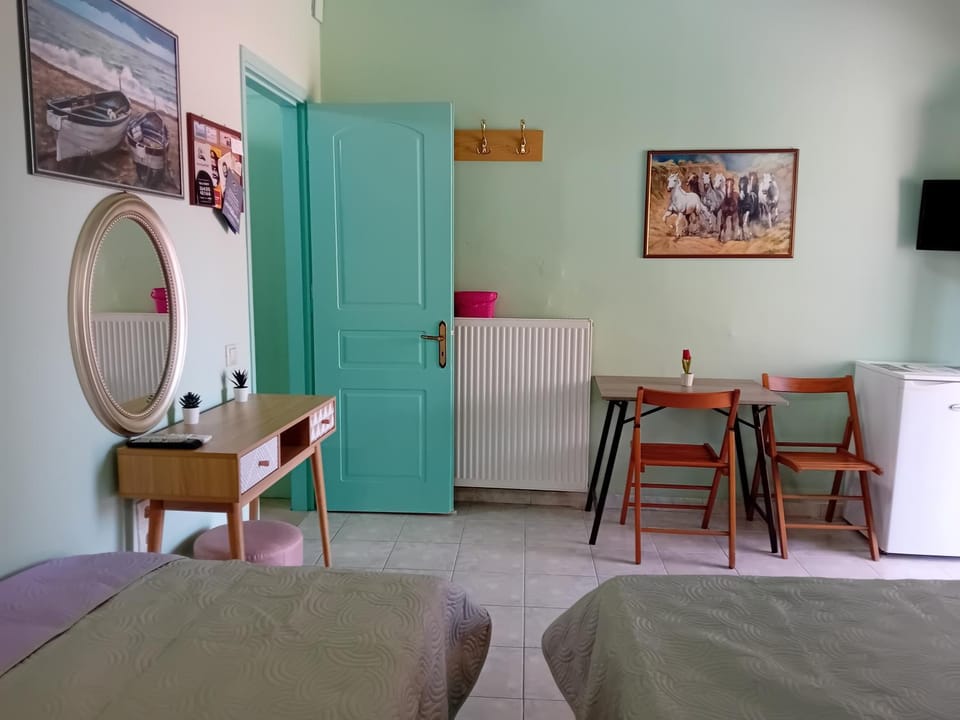 Valta's Room 3 Apartment in Peloponnese, Western Greece and the Ionian