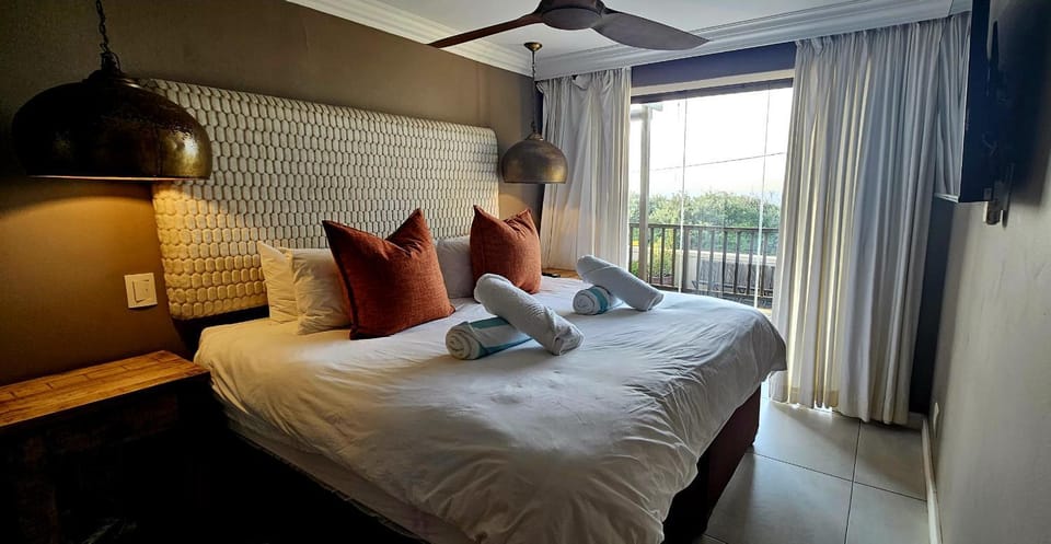 Bed, TV and multimedia, Balcony/Terrace, Bedroom, Sea view, towels