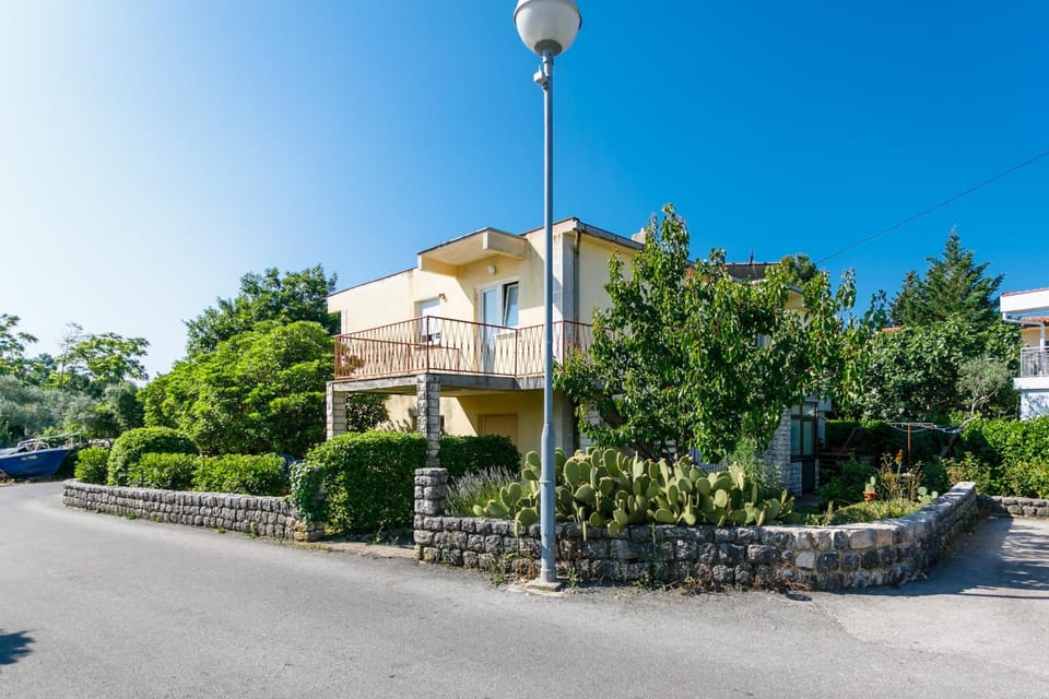 Apartman Ježevac Apartment in Krk