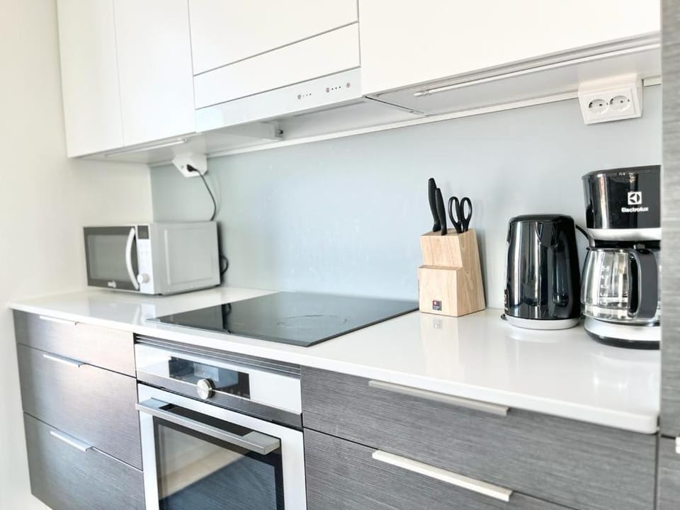 AP City Suite - City View over Tampere and Best Location Apartment in Finland