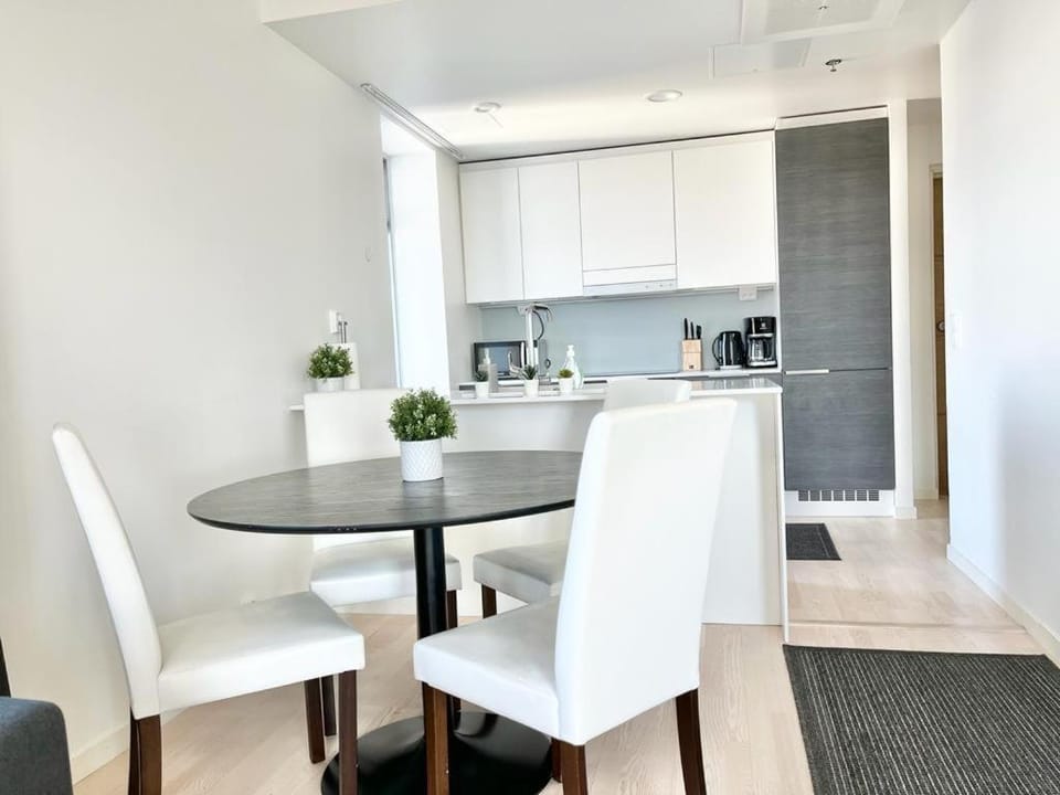 AP City Suite - City View over Tampere and Best Location Apartment in Finland