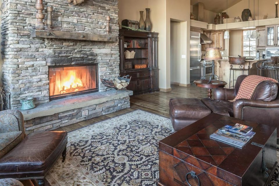 Wolf Pack Hideaway House in Big Sky