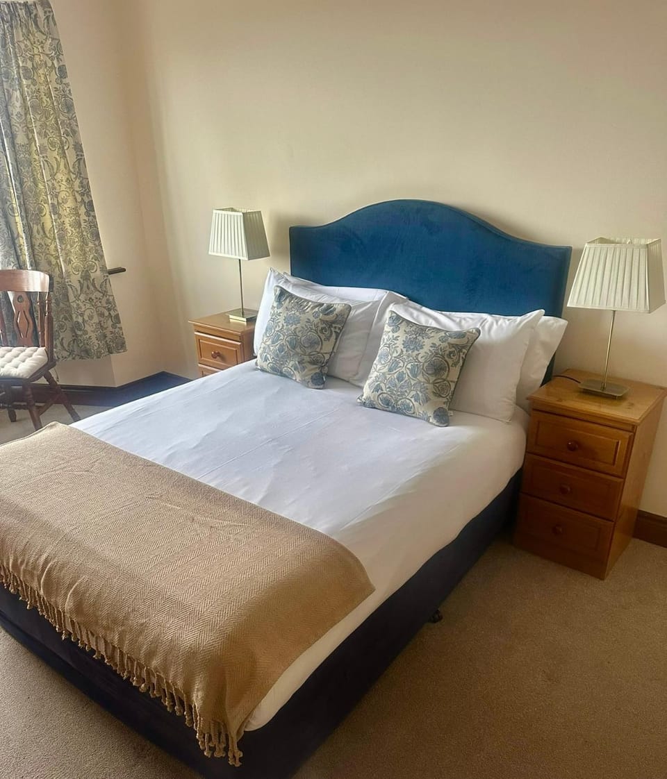 Seashore Lodge Guesthouse Bed and Breakfast in Galway