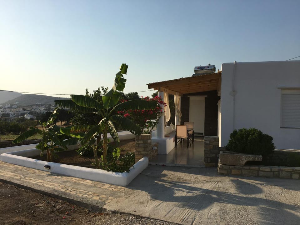 Off site, Summer, Garden, Balcony/Terrace, Balcony/Terrace, City view, Garden view, Mountain view, Sea view, Street view, Area and facilities, Sunset, Quiet street view