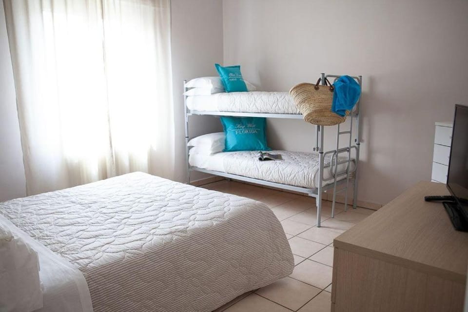 TRILOCALE LUNA Apartment in Riccione