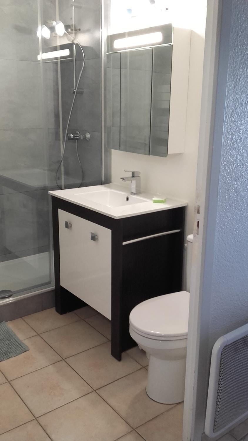 Anglet/Biarritz 300m des plages - Proximité Golf & Phare - 1/4 pers. - Parking privé Apartment in Anglet