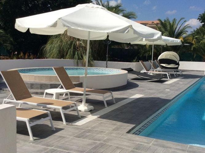 Swimming pool