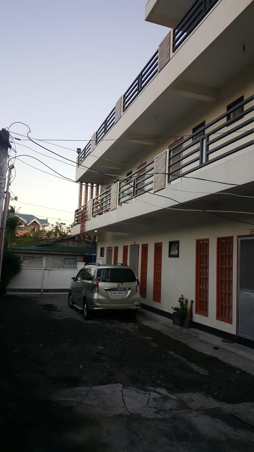 Property building, Facade/entrance, Parking