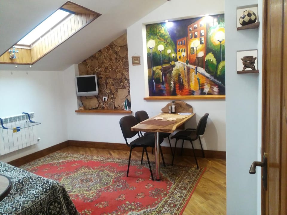 Квартира-студія Шале Apartment in Lviv Oblast
