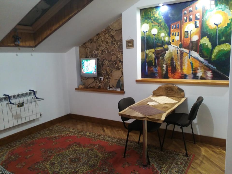Квартира-студія Шале Apartment in Lviv Oblast