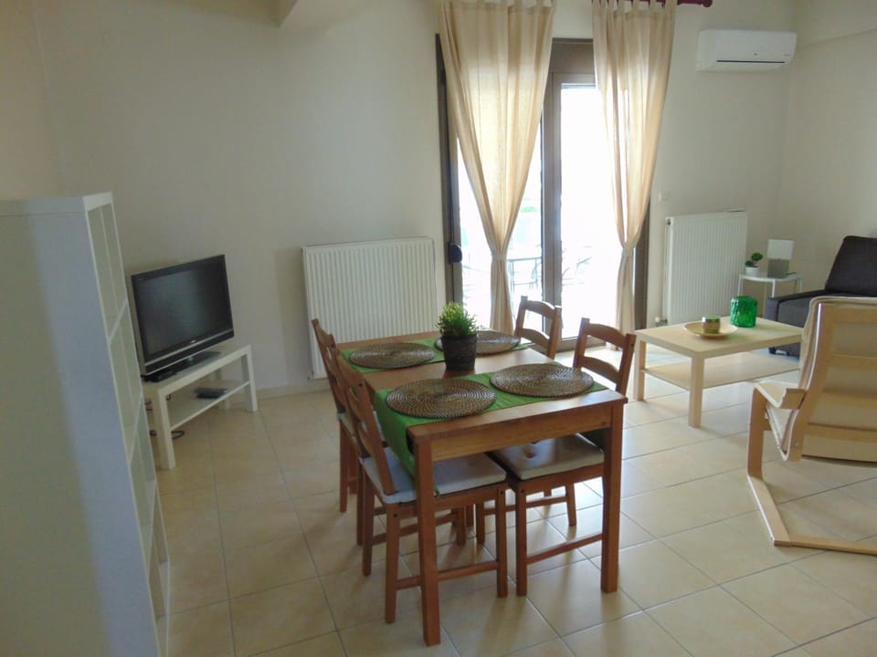 Cozy apartment in Neoi Epivates 1 Apartment in Decentralized Administration of Macedonia and Thrace