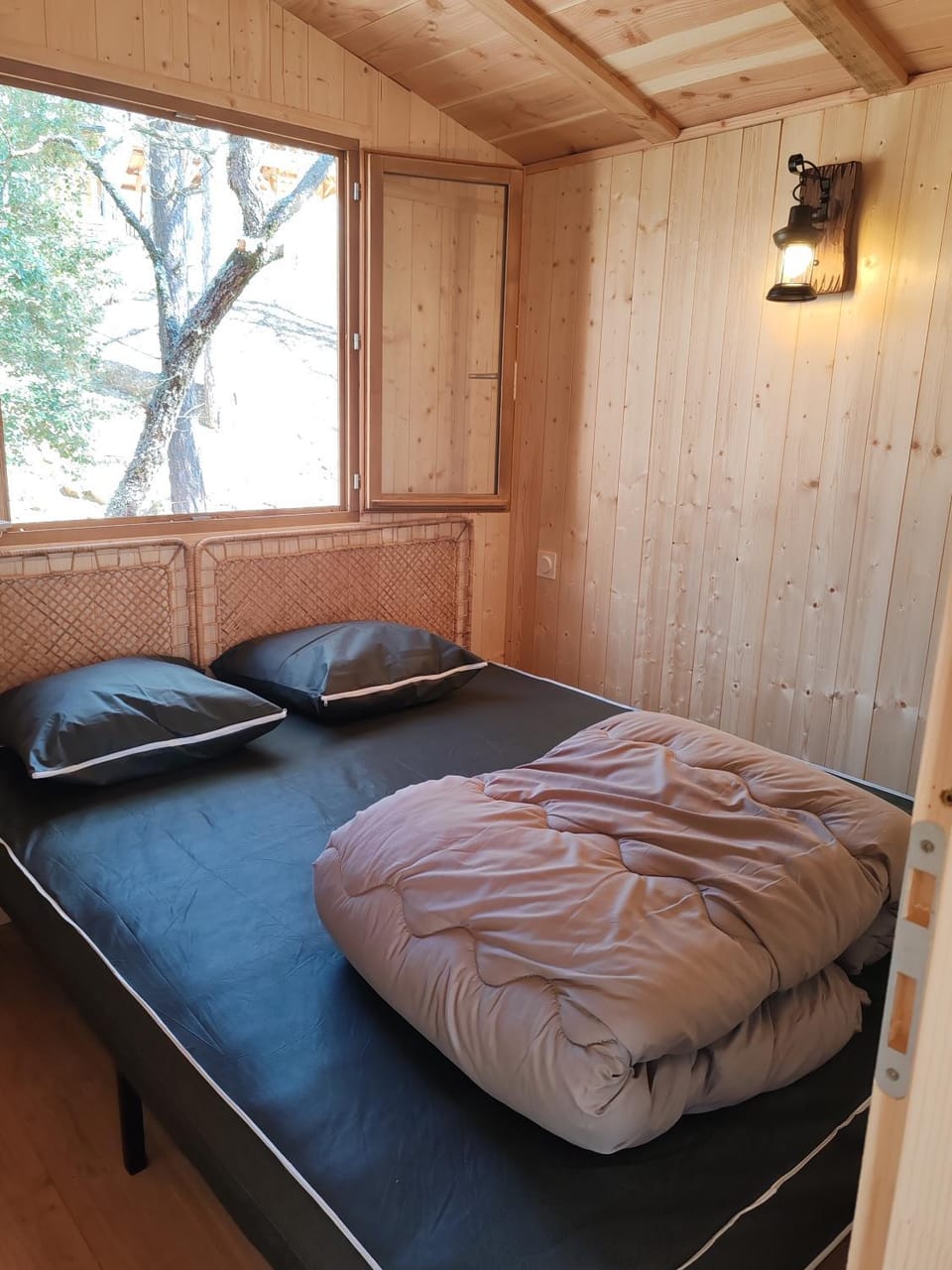 Camping le Colorado Campground/ 
RV Resort in Provence-Alpes-Côte d'Azur