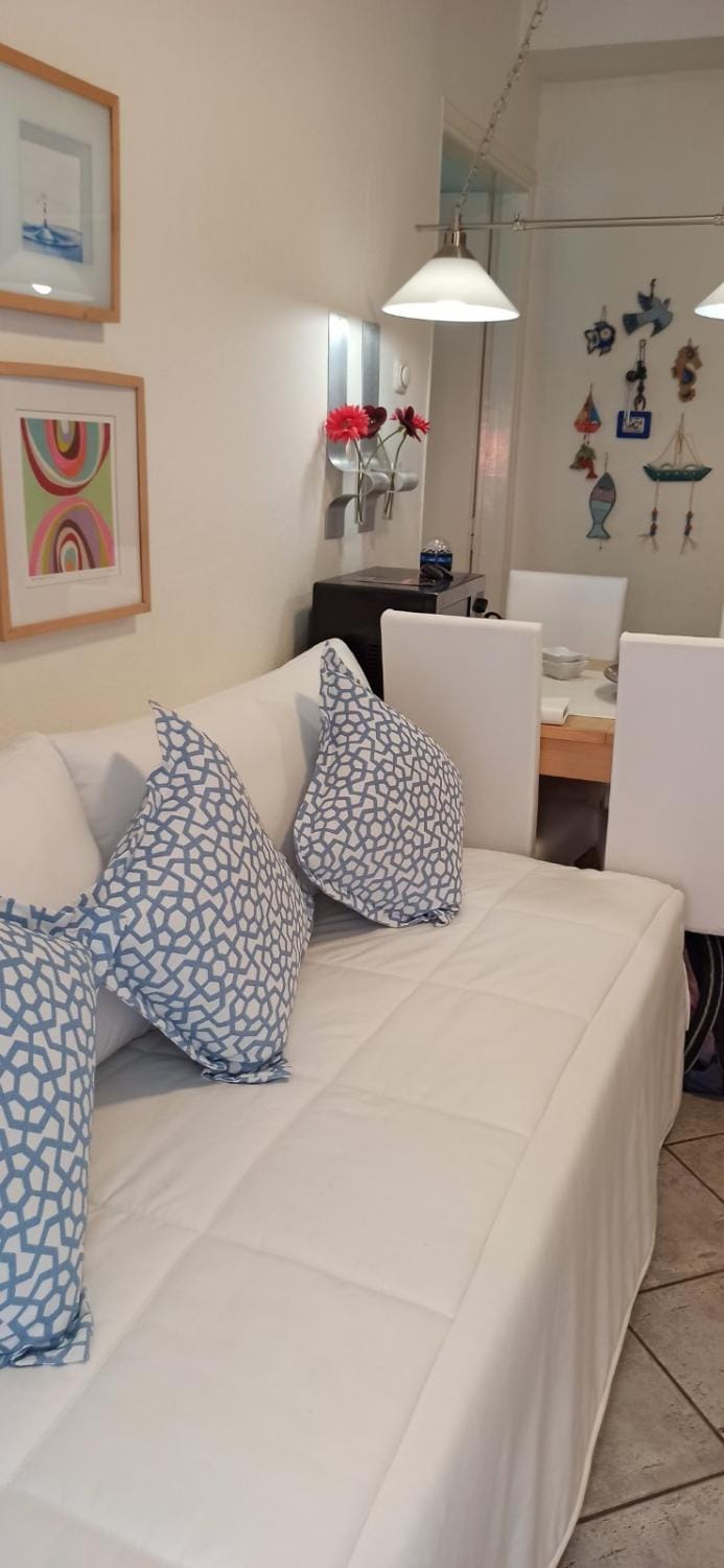 Kitchen or kitchenette, Photo of the whole room