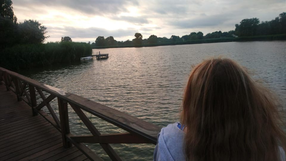 Nearby landmark, Neighbourhood, Natural landscape, Activities, Summer, Beach, Evening entertainment, Sunset