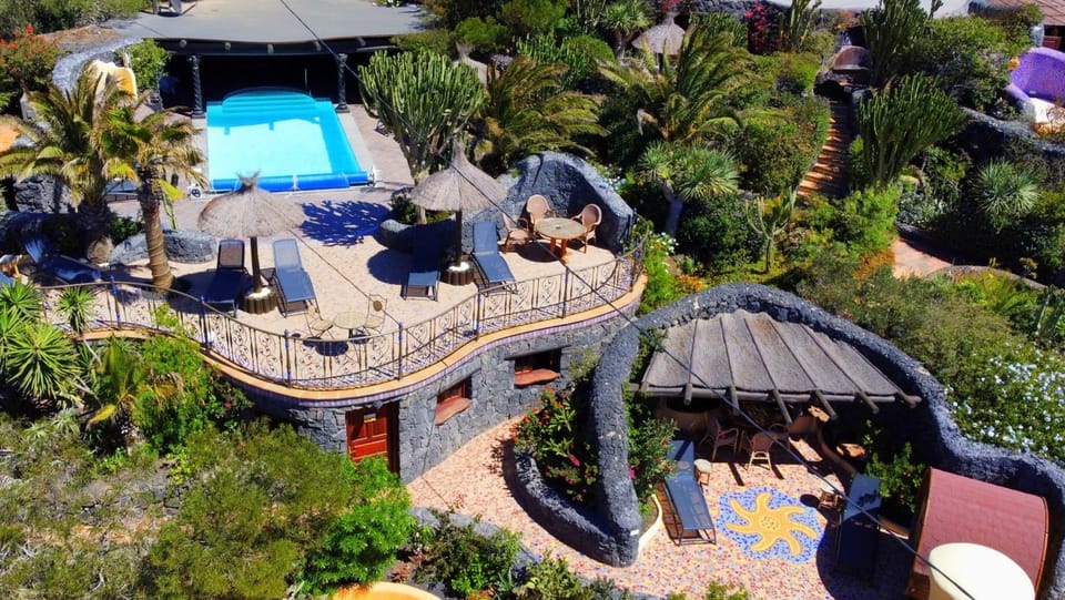CORA - Beheizter Pool, Sauna, traumhafter Meerblick, Billiard, Tischtennis, sehr ruhig House in Isla de Lanzarote