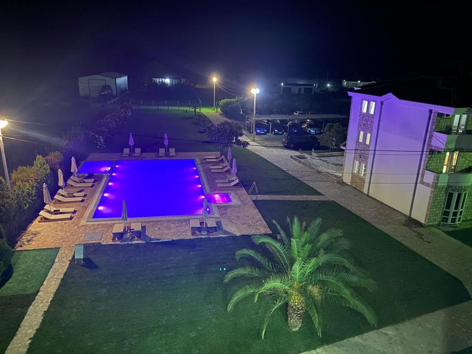 Riverside Apartments Bed and Breakfast in Ulcinj Municipality