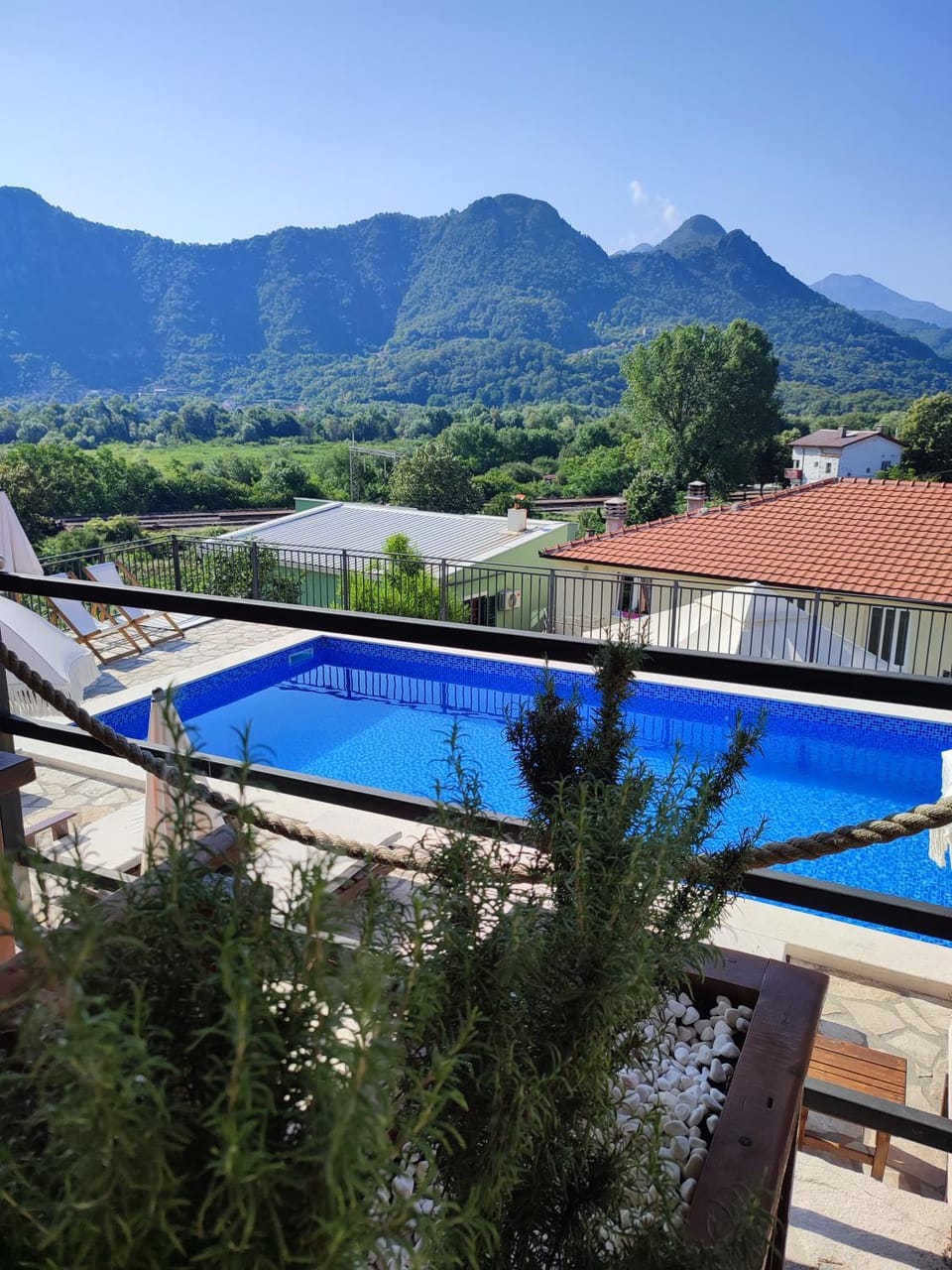 Apartments Kingfisher Apartment in Podgorica Municipality, Montenegro