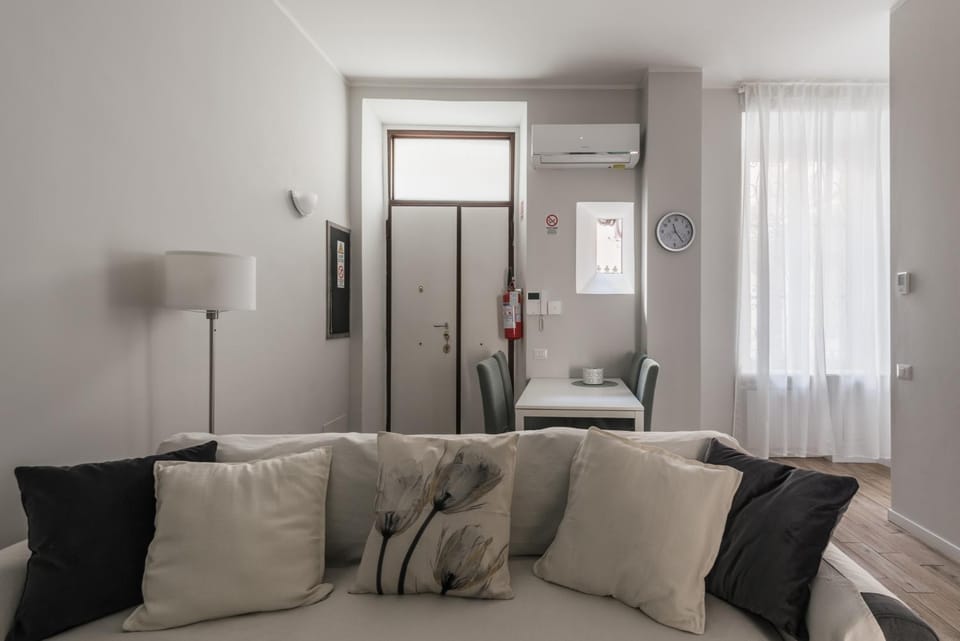 Living room, air conditioner