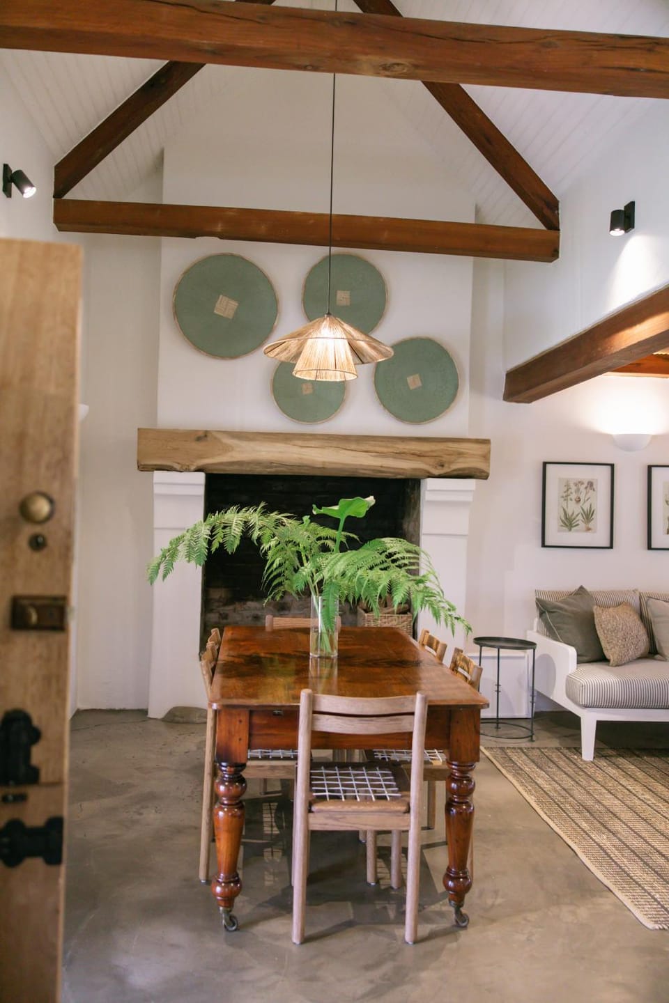 Dining area, Internal: Not applicable to any particular room