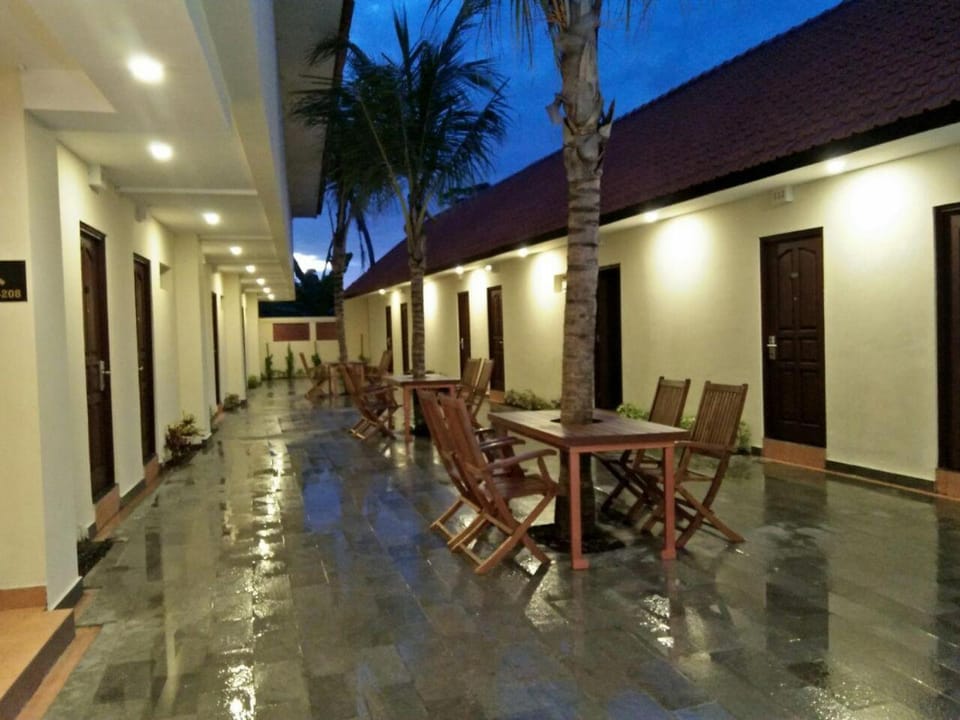 Familytel Bali Bed and Breakfast in Kuta
