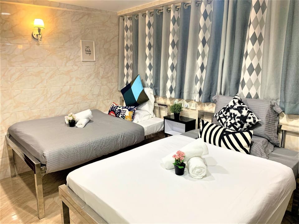 Super Guest House Bed and Breakfast in Hong Kong