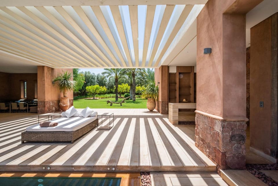 Patio, Seating area