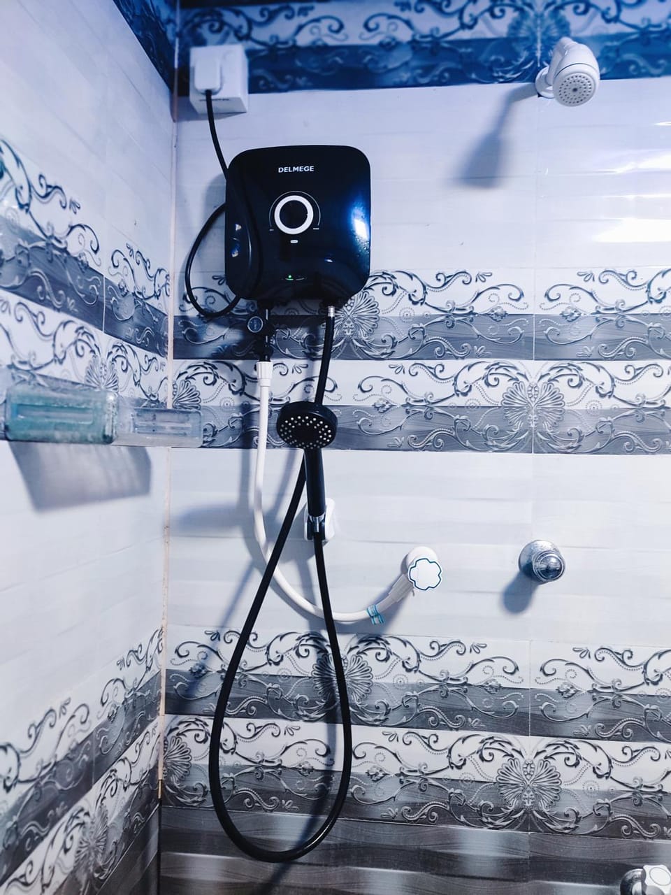 Bathroom, heating