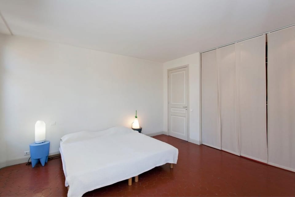 REF 35 - Cannes Center - Duplex apartment for rent Apartment in Cannes