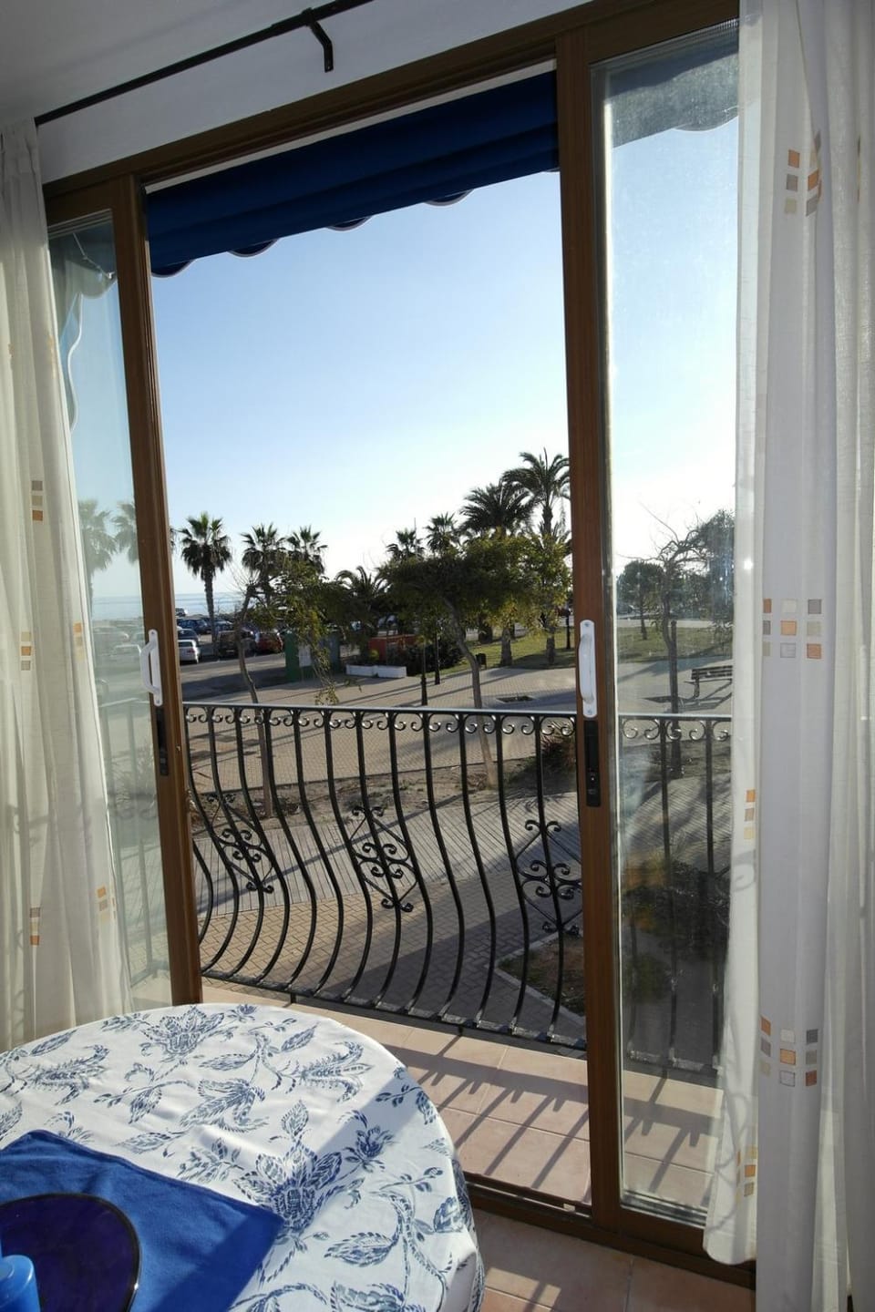 Balcony/Terrace, City view, River view, Street view