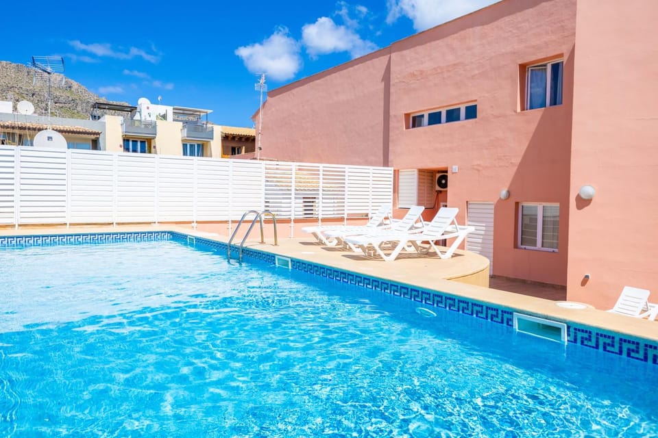 Eu Moll 1A - near the sea with wifi and pool Apartment in Port de Pollensa