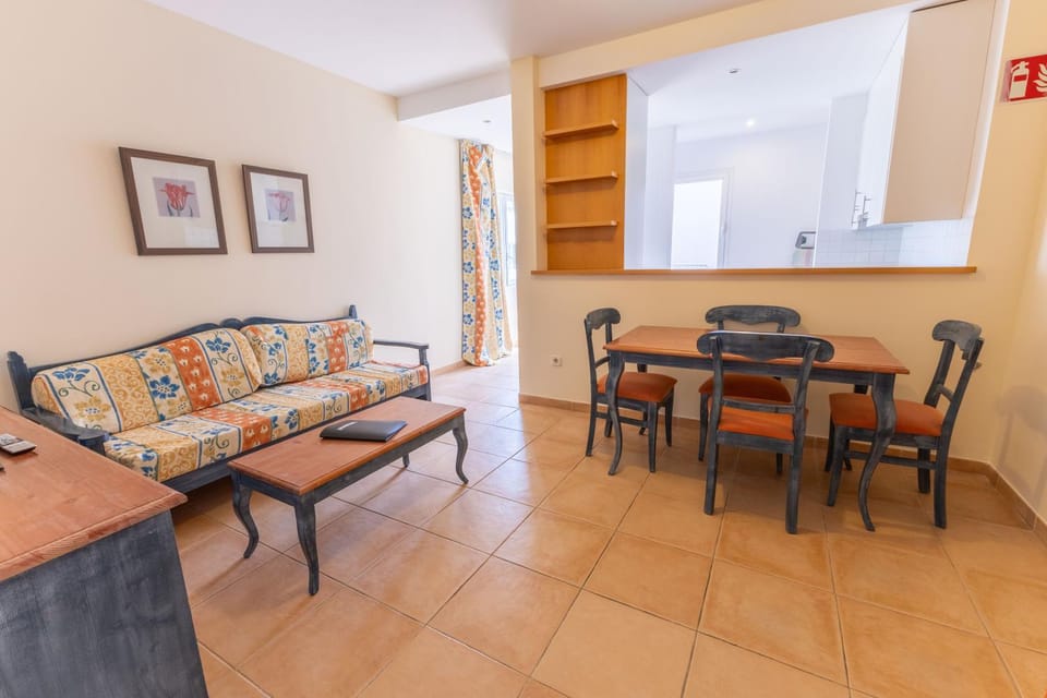 Eu Moll 2A - near the sea with wifi and pool Apartment in Port de Pollensa