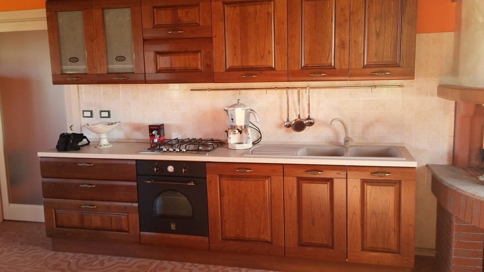 Kitchen or kitchenette, Banquet/Function facilities, Alcoholic drinks, Non alcoholic drinks