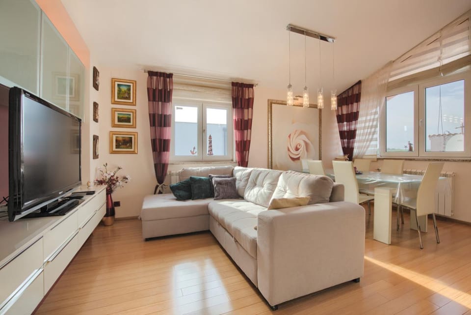 Tomisha Apartment in Pula
