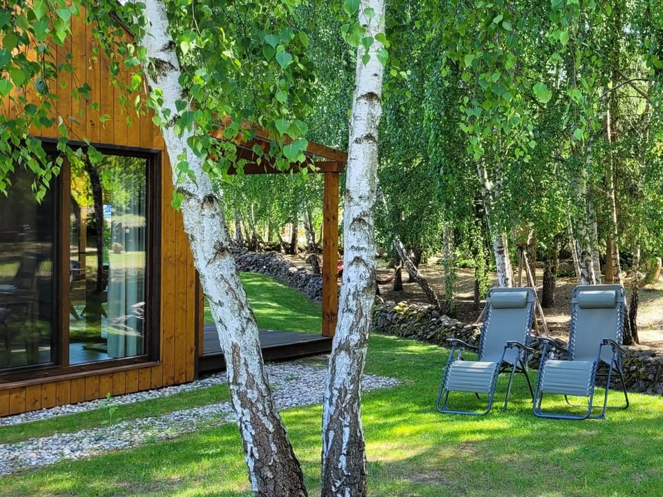 Property building, Natural landscape, Garden, Garden, View (from property/room), View (from property/room), Balcony/Terrace, Balcony/Terrace, Seating area, Garden view, Garden view, sunbed