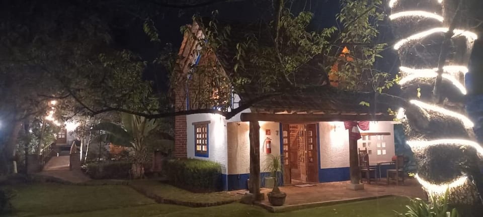 Cabaña del Rio Chalet in Hidalgo, Mexico