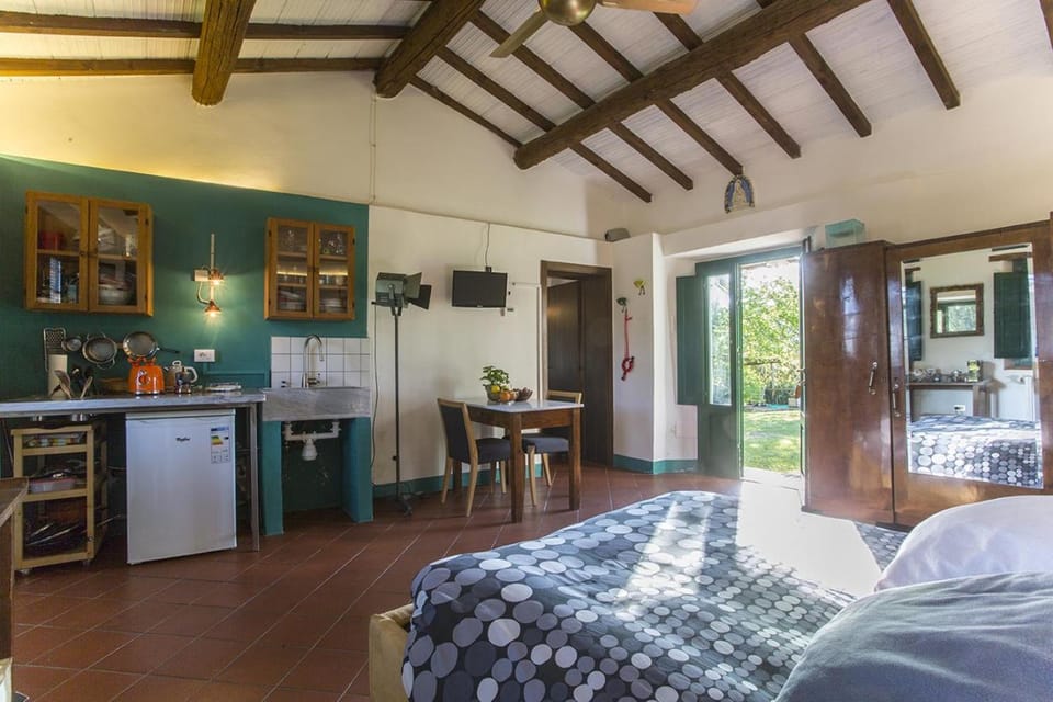 Seating area, Dining area, Bedroom, kitchen