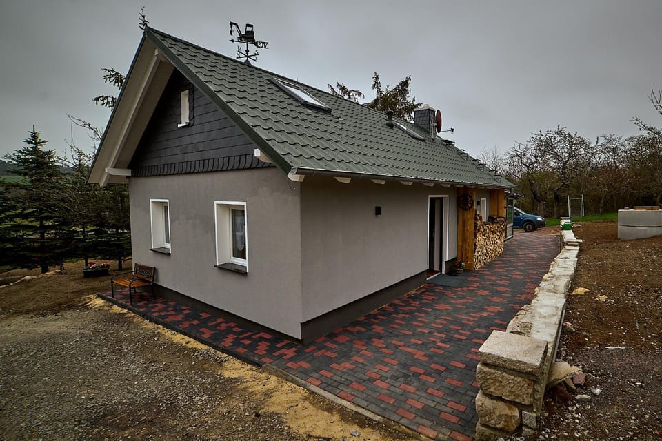 Property building, Facade/entrance, Garden, Other