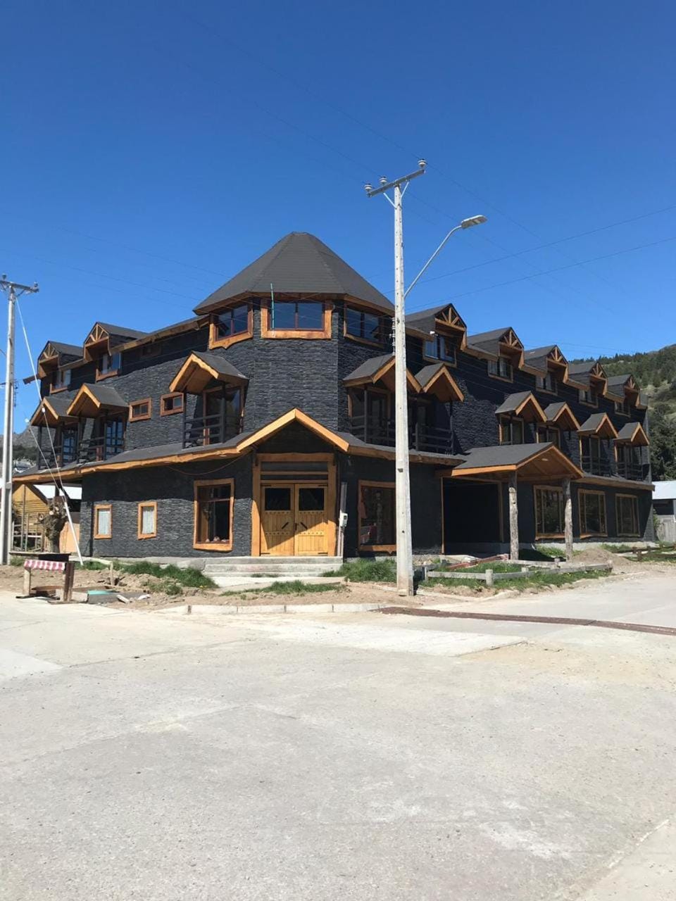 Property building, Day