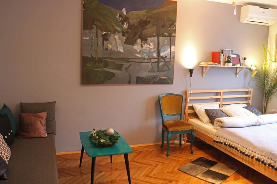 Photo of the whole room