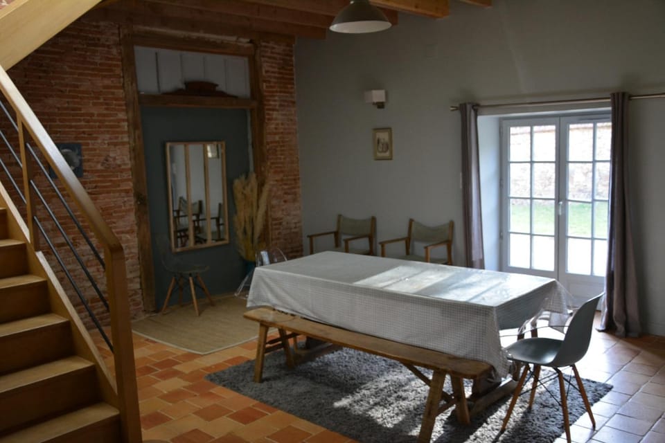 Les écuries du château des Rieux House in Nouvelle-Aquitaine