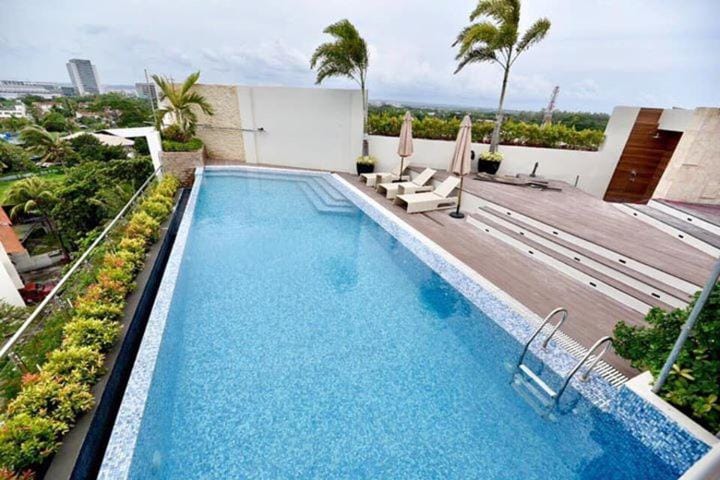 J7 Plaza Hotel Hotel in Iloilo City