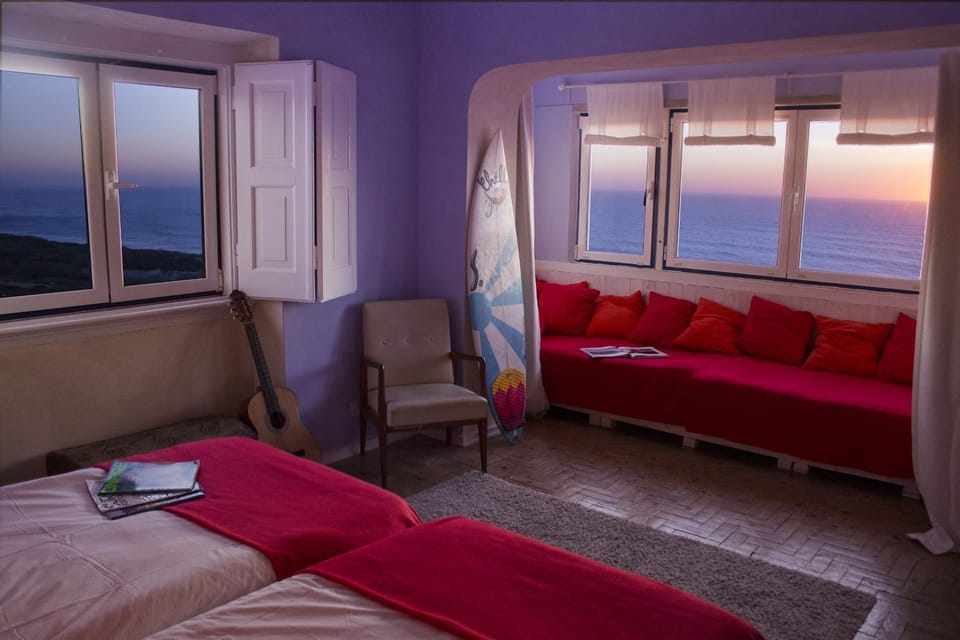 Decorative detail, Seating area, Evening entertainment, Bedroom, Sea view