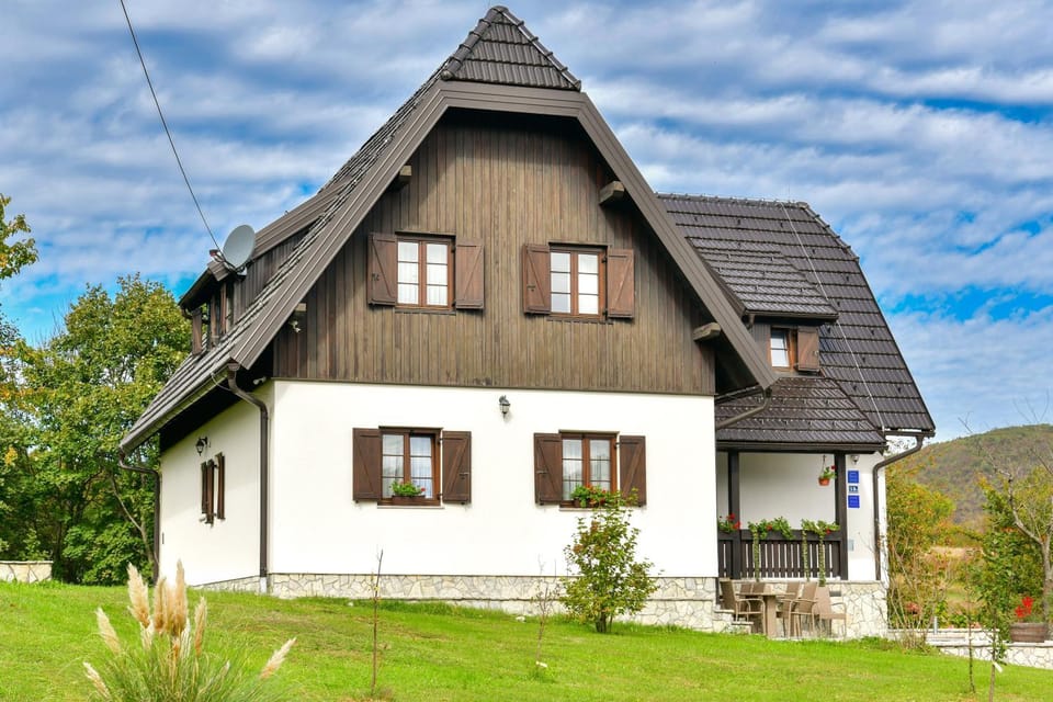 Property building, Spring, Day, Natural landscape