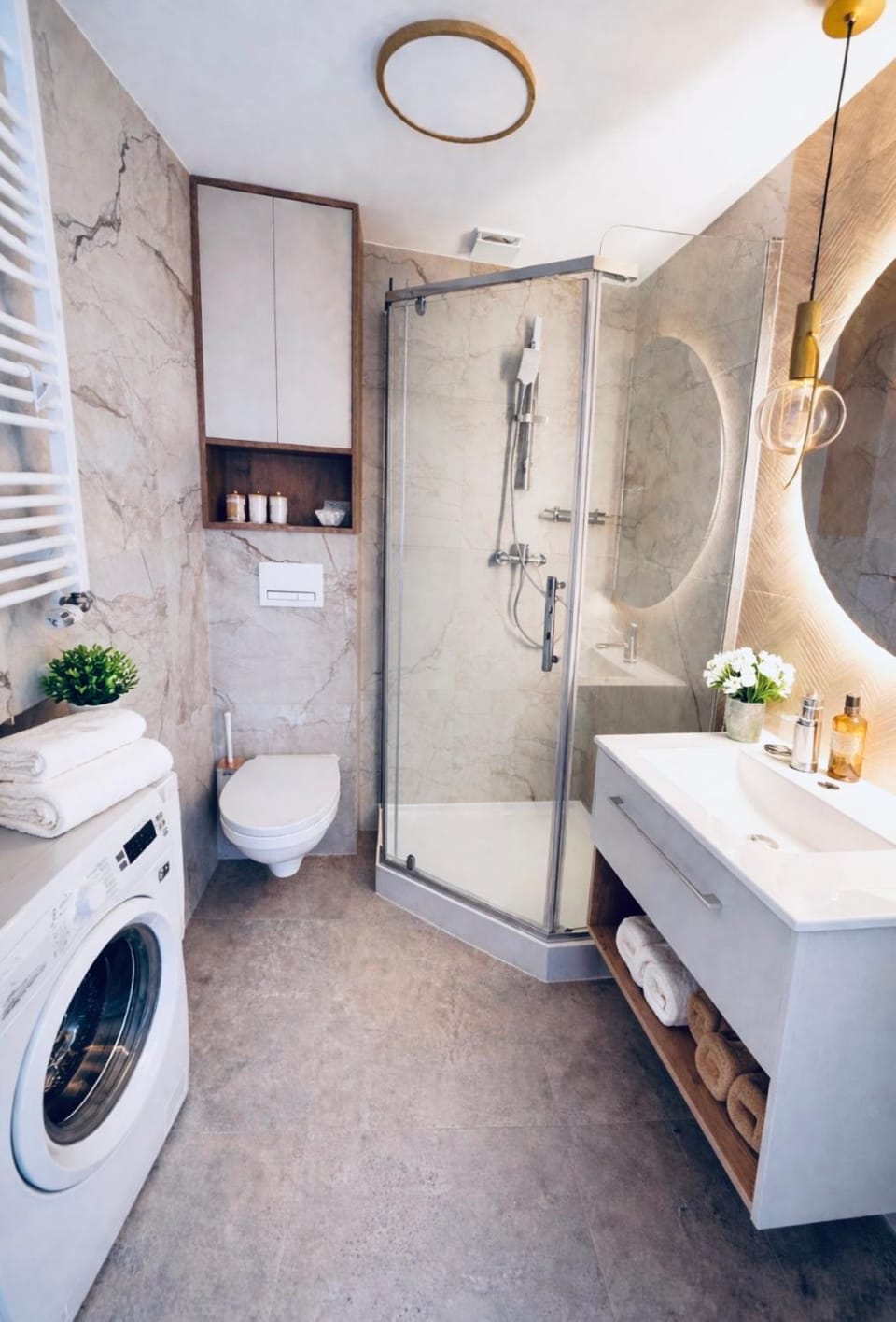 Shower, Bathroom, towels, washing machine