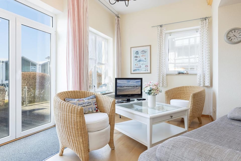 Hafen 13 Hafenblick 1 Apartment in Laboe