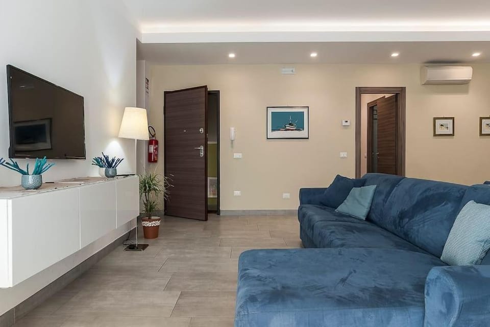 Silvy House Apartment in Terracina
