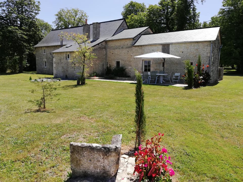 Property building, Garden view