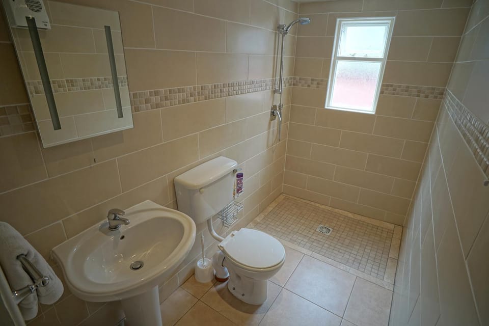 Toilet, Bathroom