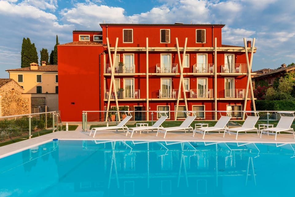 Garden, Swimming pool