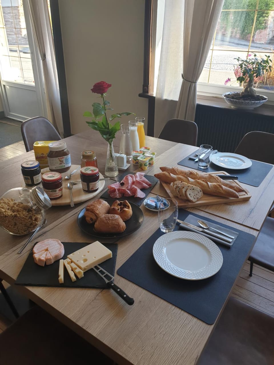 Dining area, Breakfast, Buffet breakfast